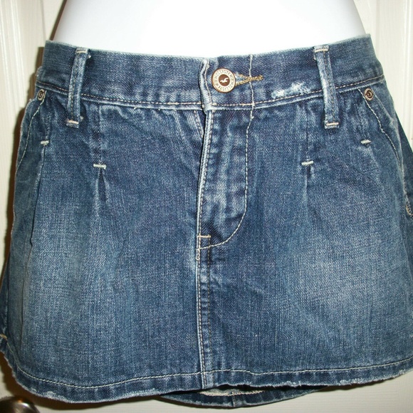Hollister Dresses & Skirts - HOLLISTER Dark Denim Mini Straight Skirt Size 7